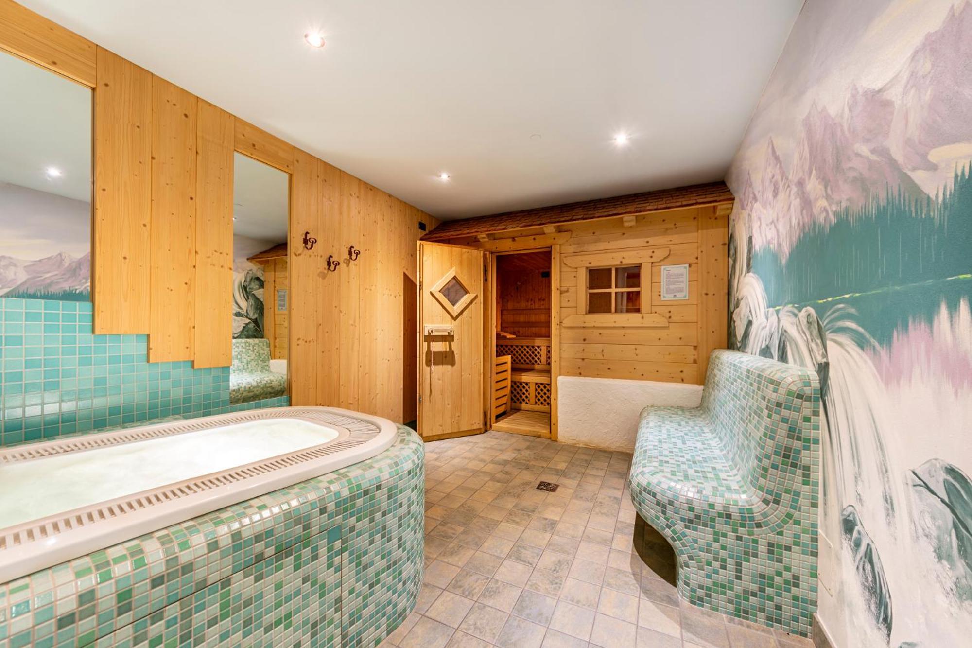 Suan Hotel Ziano di Fiemme