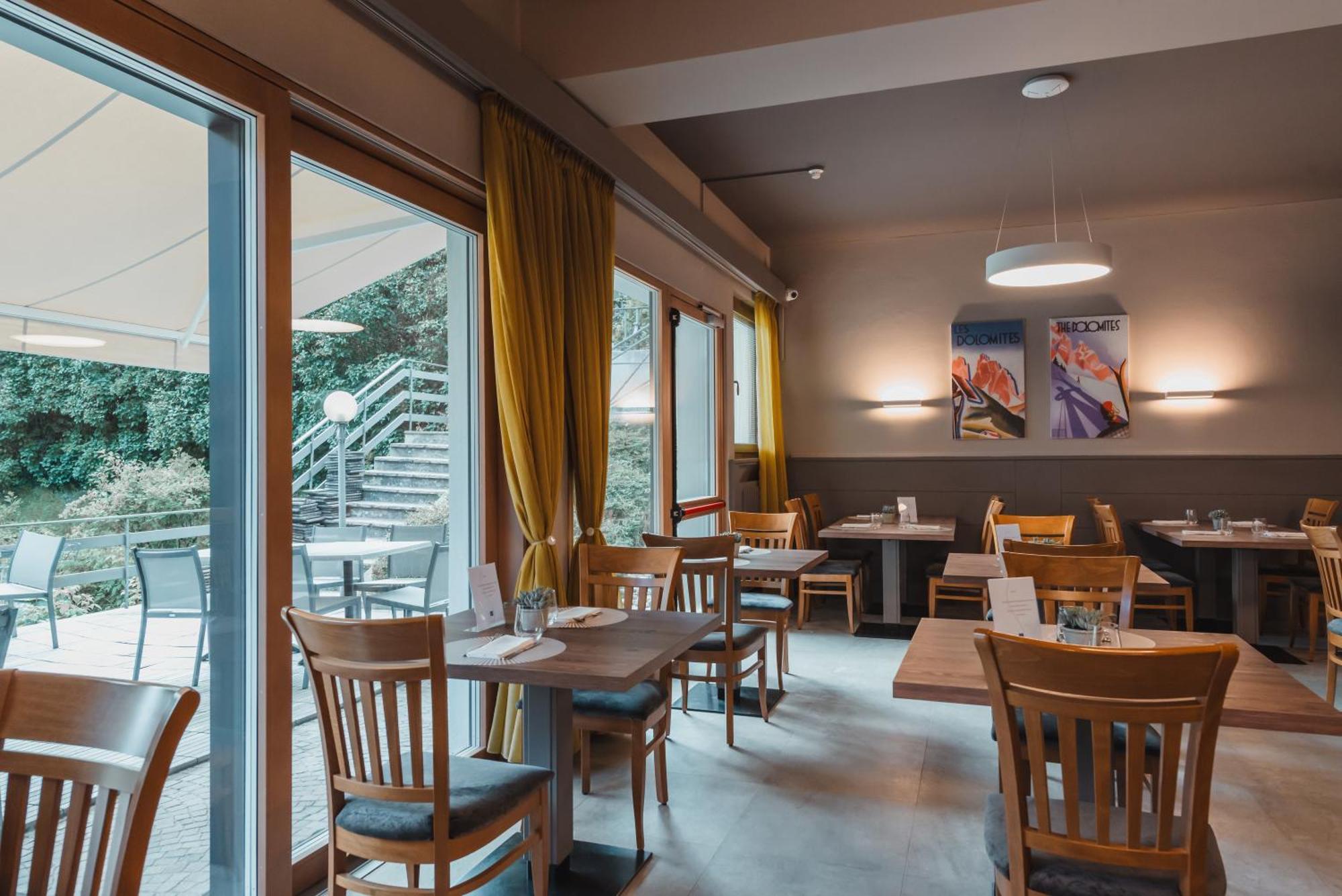 Suan Hotel 3*